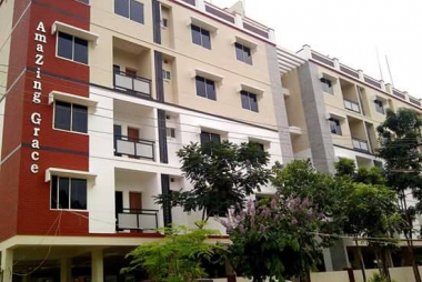 2 bhk  flat for rent in amazing grace, hennur road