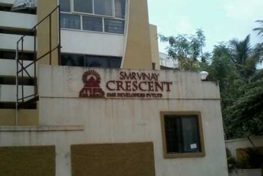 3 bhk semi furnished flat for rent in smr vinay crescent,hbr layout, hennur gardens,hennur main road