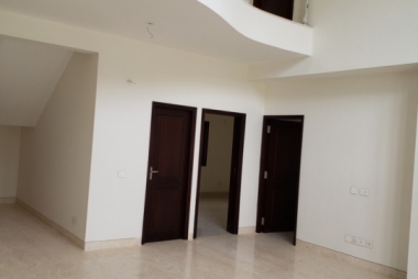 spacious independent 5 bhk villa for rent in adarsh palm retreat , bellandur, sarjapur road .