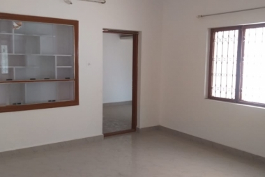 2bhk independent house for rent in hbr layout 2nd block , near brindavan hotel , hennur main road,