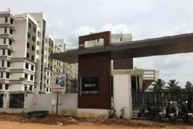 3 bhk semi-furnished flat for rent in provident harmony , hegde nagar , thanisandra main road